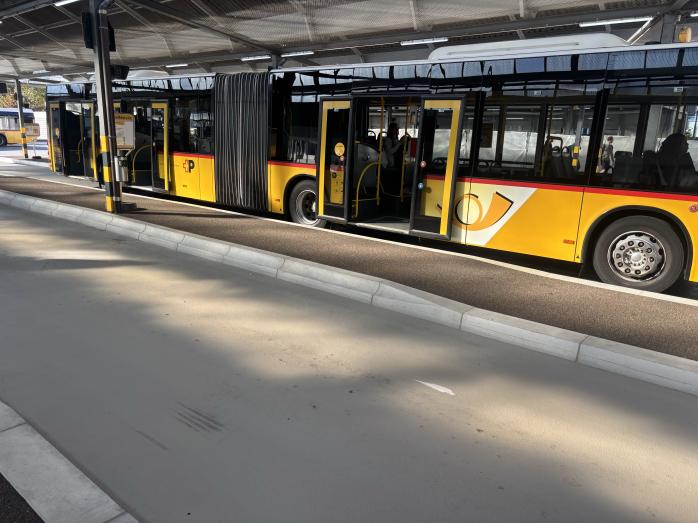 PostParc Umbau Haltekante Behig, Bern