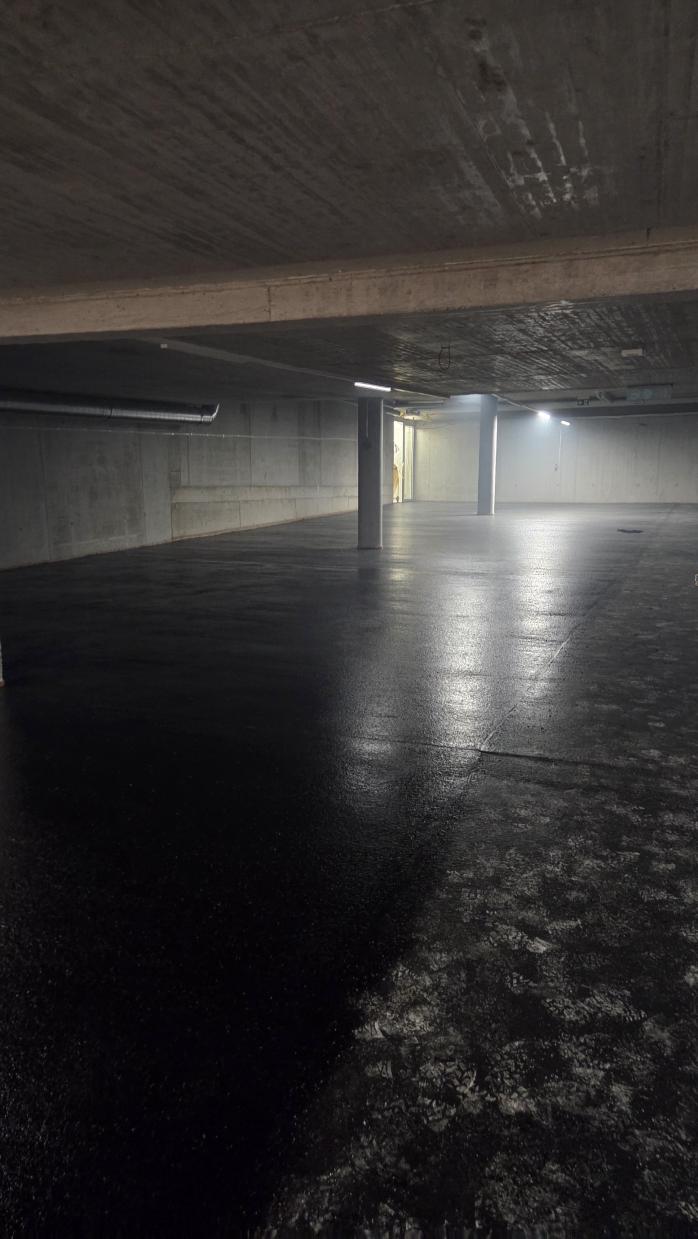 Mehrzweckhalle Garagenbelag, Grüsch