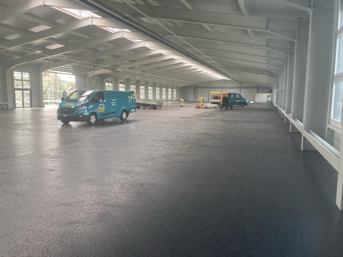 Gewerbezentrum Bahnhof, Kallnach